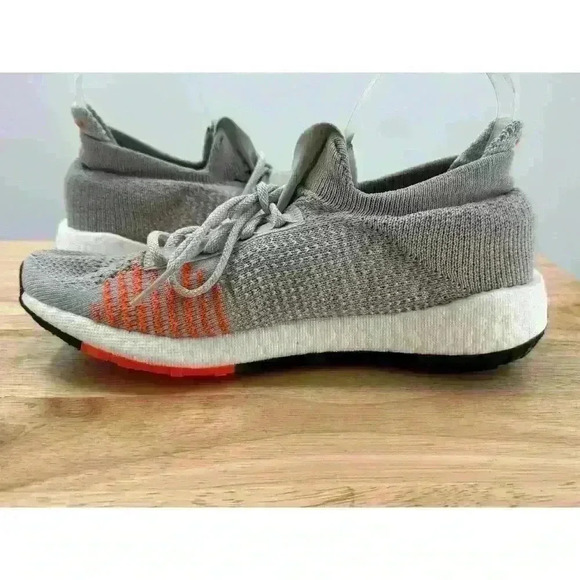 NWT Adidas PulseBoost HD Running Sneakers Ws Sz 8 Gray & Coral Athletic Training - Picture 3 of 7